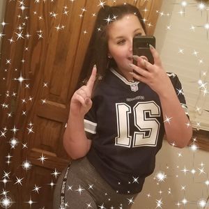 Meet your Posher, Kaylie